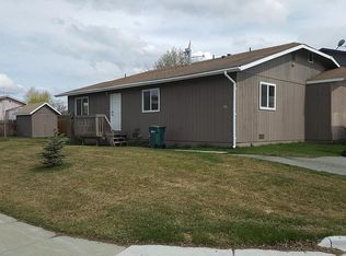 1101 Crow Berry Cir, Anchorage, AK 99515