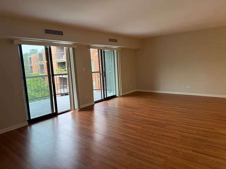 1415 E Central Rd #318C — Photo 3