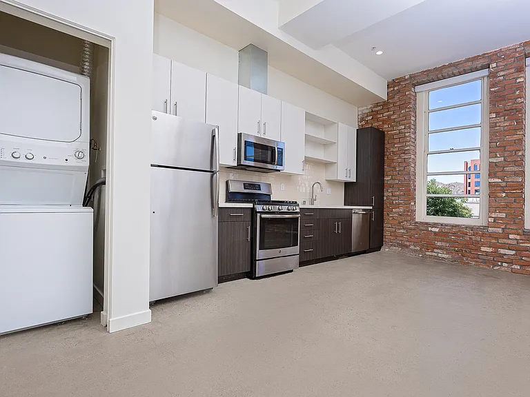 Imperial Hardware Lofts — Photo 15
