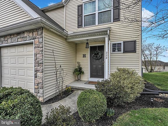 2nd image of 228 Eagle Dr