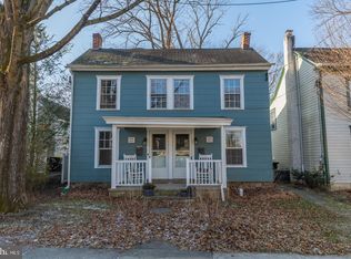 92 Cottage St, Doylestown, PA 18901
