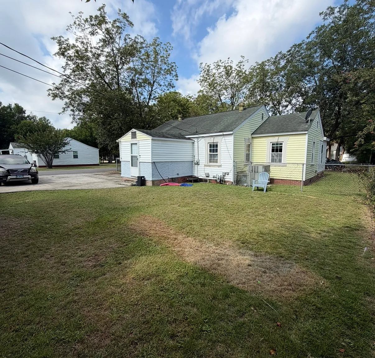 4 bed, 1200 sqft, $4,000 — Photo 2
