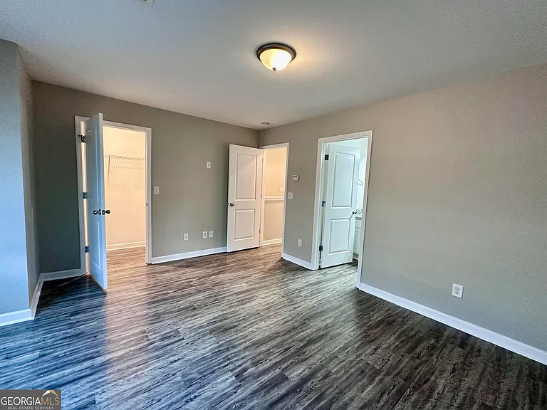 306 Ashigan St — Photo 8