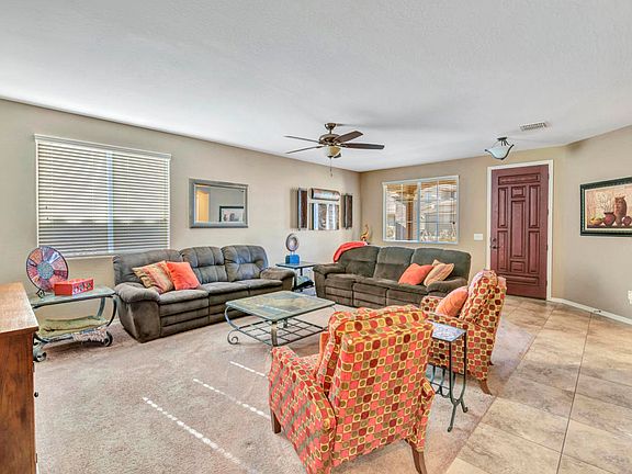 5th image of 178 W Winterberry Ave
