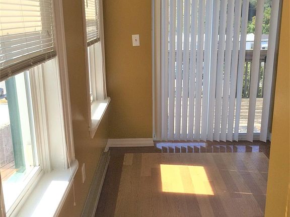 5th image of 4654 Umbria St APT 2B