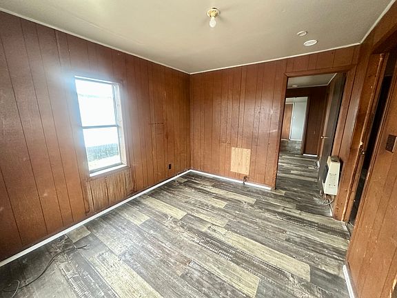 5th image of 718 N 18th St