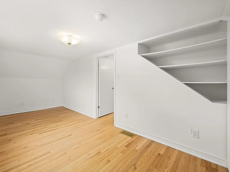 214R Highland Rd — Photo 35