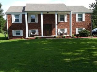 600 Country Club Ln, Madisonville, KY 42431