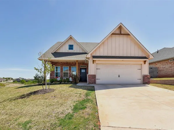 18524 Autumn Grove Dr, Edmond, OK 73012