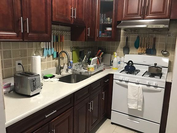 2nd image of 11122 66th Ave APT 1C