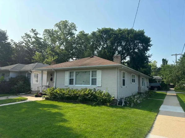 1901 Schlimgen Ave, Madison, WI 53704