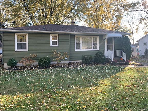 2nd image of 455 Esther St