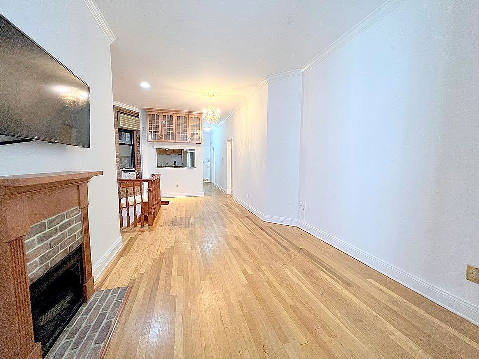 2nd image of 5 W 107th St APT 1-A