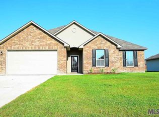 23303 Conifer Dr, Denham Springs, LA 70726