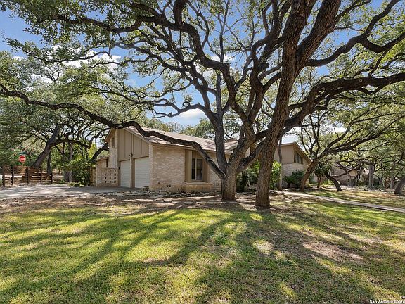 2nd image of 12715 COUNTRY OAKS