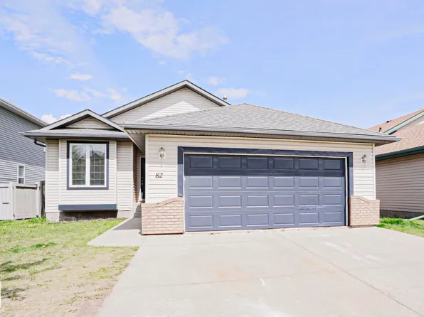 82 Meadowview Point E, Strathcona County, AB T8H 2E8