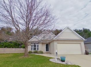 3305 Village Ct, Goshen, IN 46528