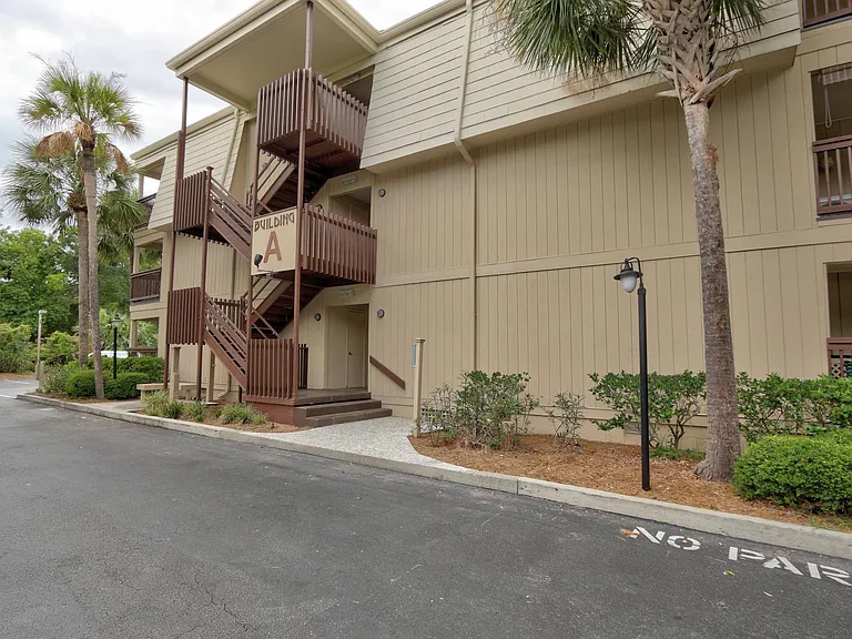 21 Lagoon Rd #A2B — Photo 37