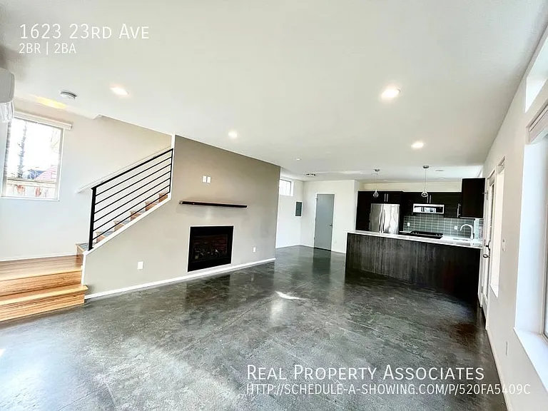 1623 23rd Ave — Photo 2