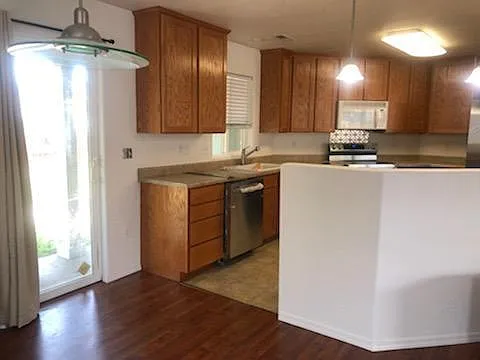 1758 Key Dr — Photo 25