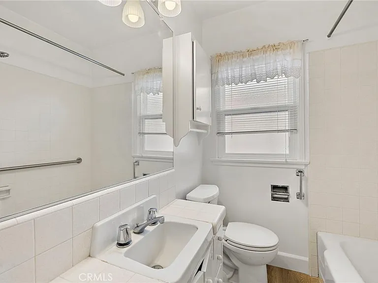 619 Narcissus Ave — Photo 7