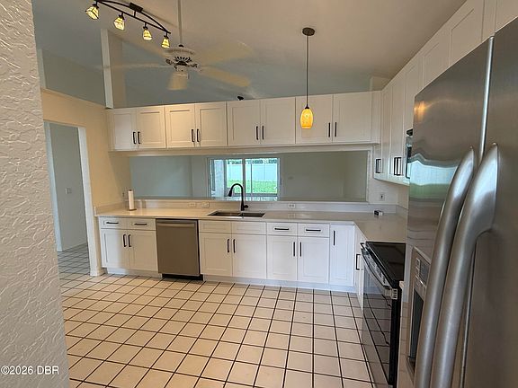 2nd image of 12613 Summer Tree Ct