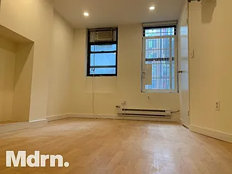 Rented by Mdrn Residential