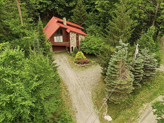 4th image of 11 Round Tree Road