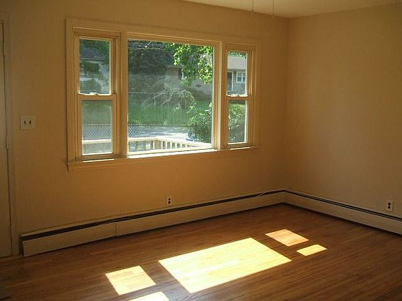Bright livingroom