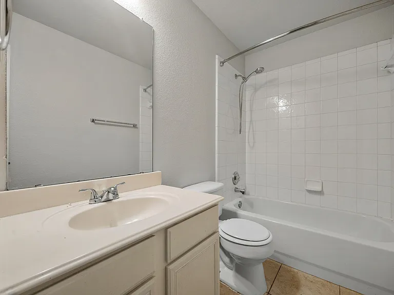 9313 Norfolk Ln — Photo 15