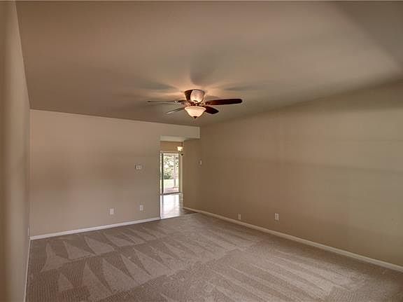 5th image of 521 Melrose Dr