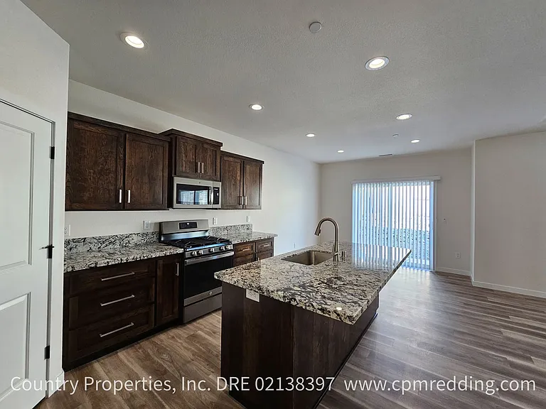 16904 Cape Cod Dr — Photo 8