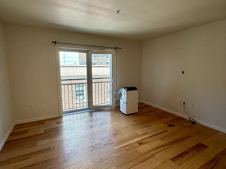 103 Bellevue Ave E #502 — Photo 4