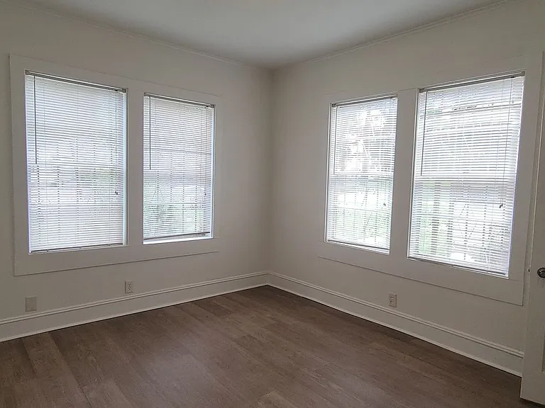 3633 W College St — Photo 21