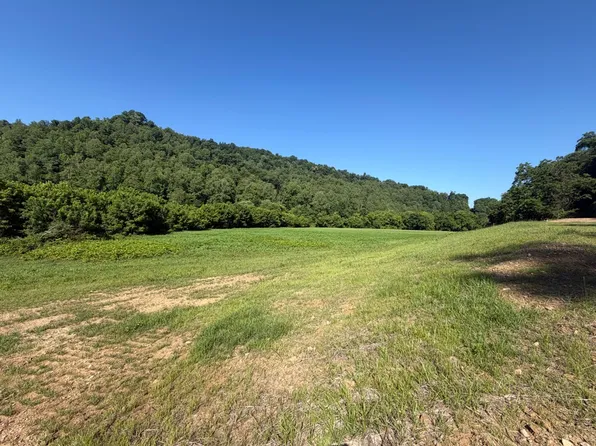 16023 Brushy Rd, Pikeville, KY 41501