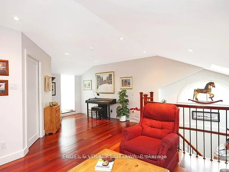 281 Kirchoffer Ave — Photo 17