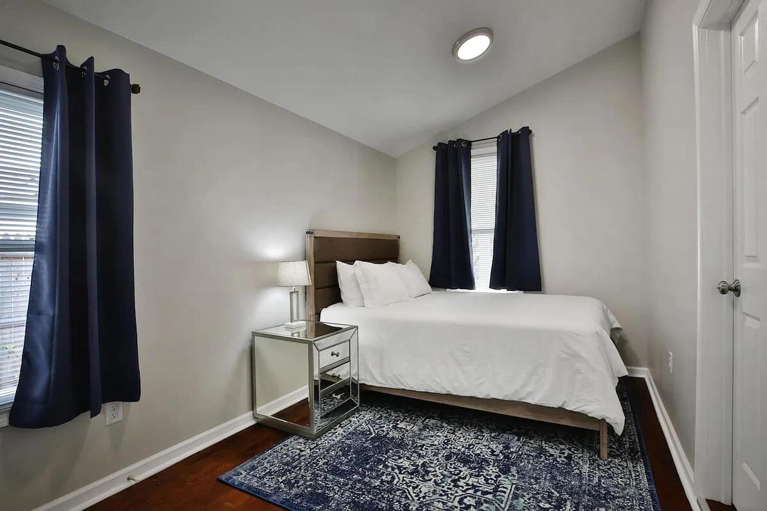 4 bed, 3.0 bath, $3,504 — Photo 4