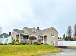 941 Ryan Ave, New Castle, PA 16101