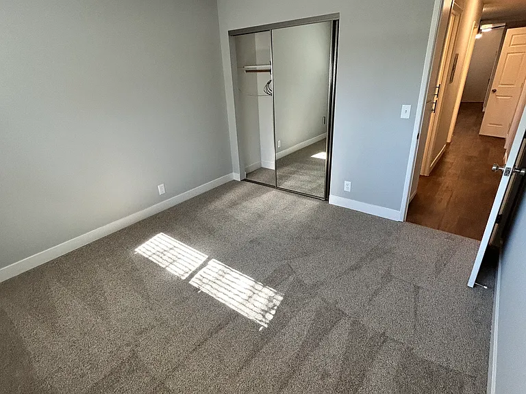 3295 Brookdale Dr #4 — Photo 27