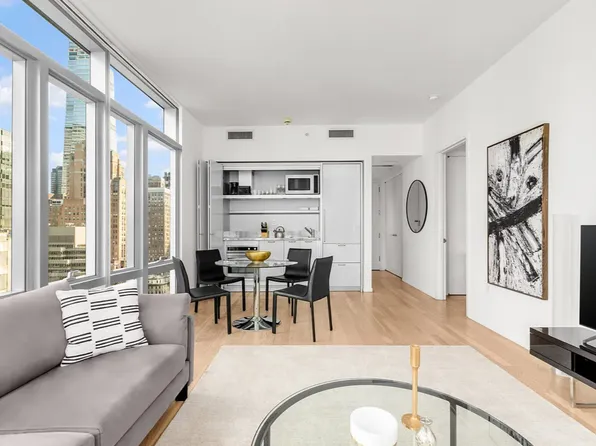18 West 48th Street 22B image 3 of 14