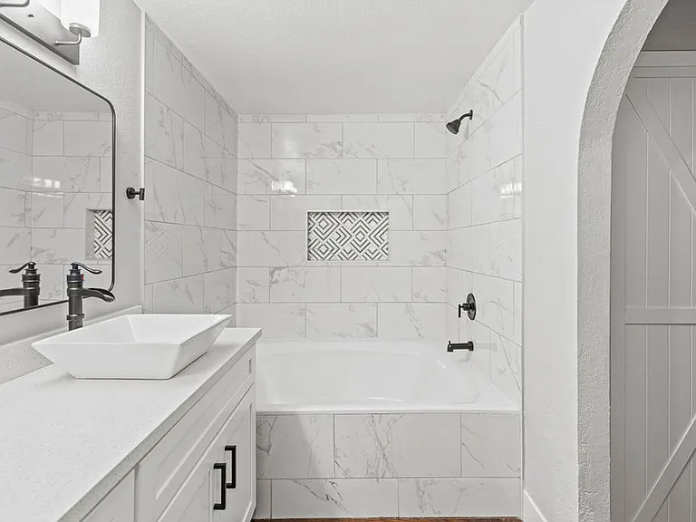 2200 S Fort Apache Rd #2004 — Photo 18