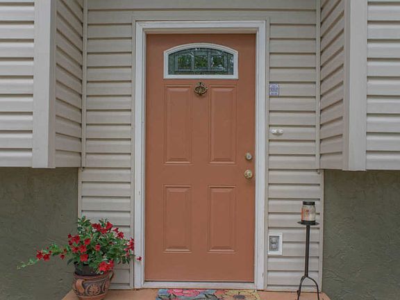 4th image of 3113 Somerset Dr SE