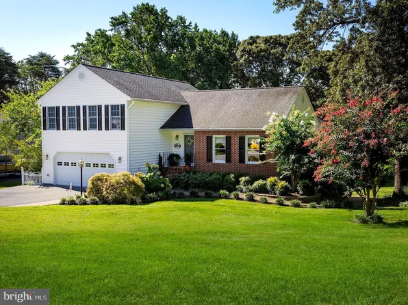 527 Bay Hills Dr, Arnold, MD 21012