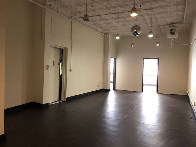 1st image of 131 W 14th St APT 3