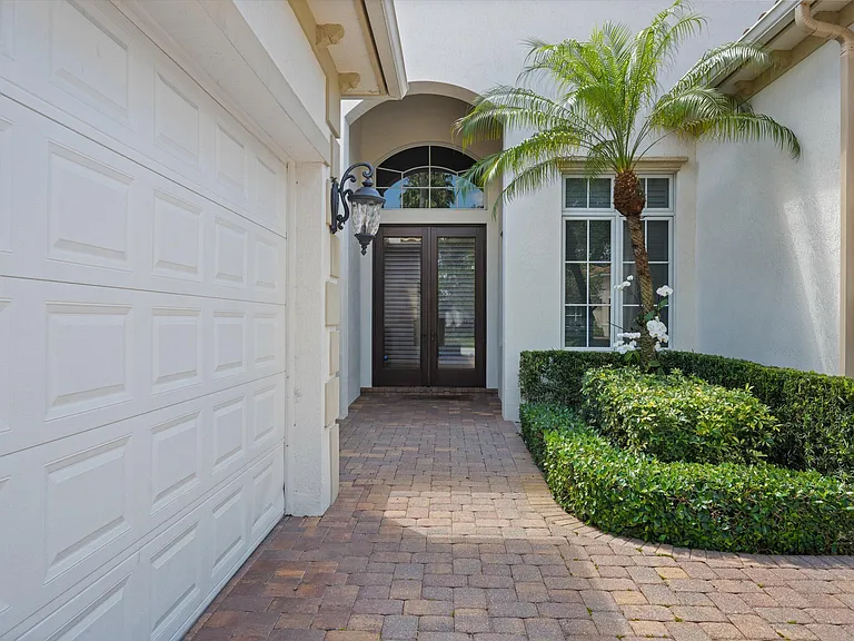 12200 Sunnydale Dr — Photo 4