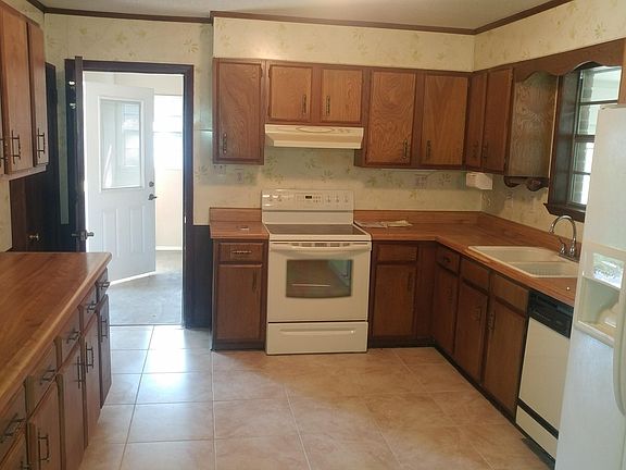 3rd image of 11072 E Dogwood Dr