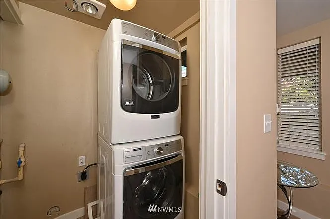 2337 Yale Ave E #B — Photo 18