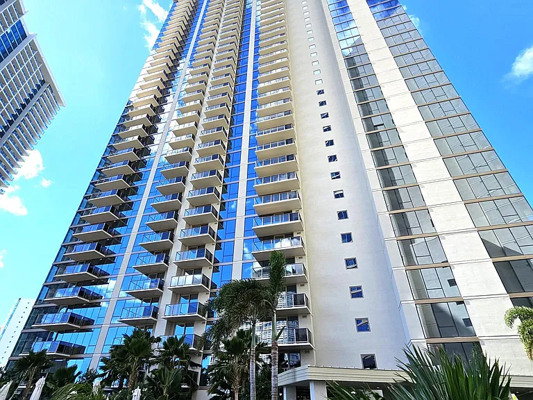 1388 Kapiolani Blvd #2004 — Photo 25