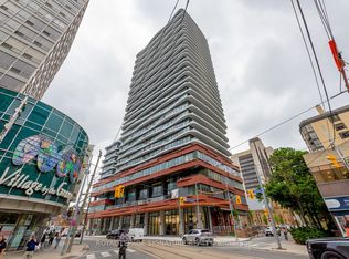 280 Dundas St W #513, Toronto, ON M5A 3W1