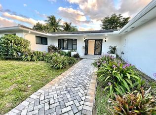 4910 Jefferson St, Hollywood, FL 33021